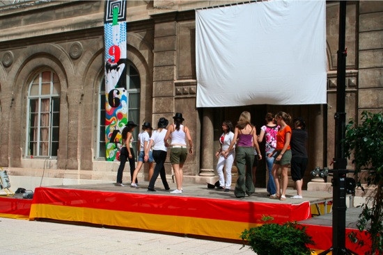 Loading Image